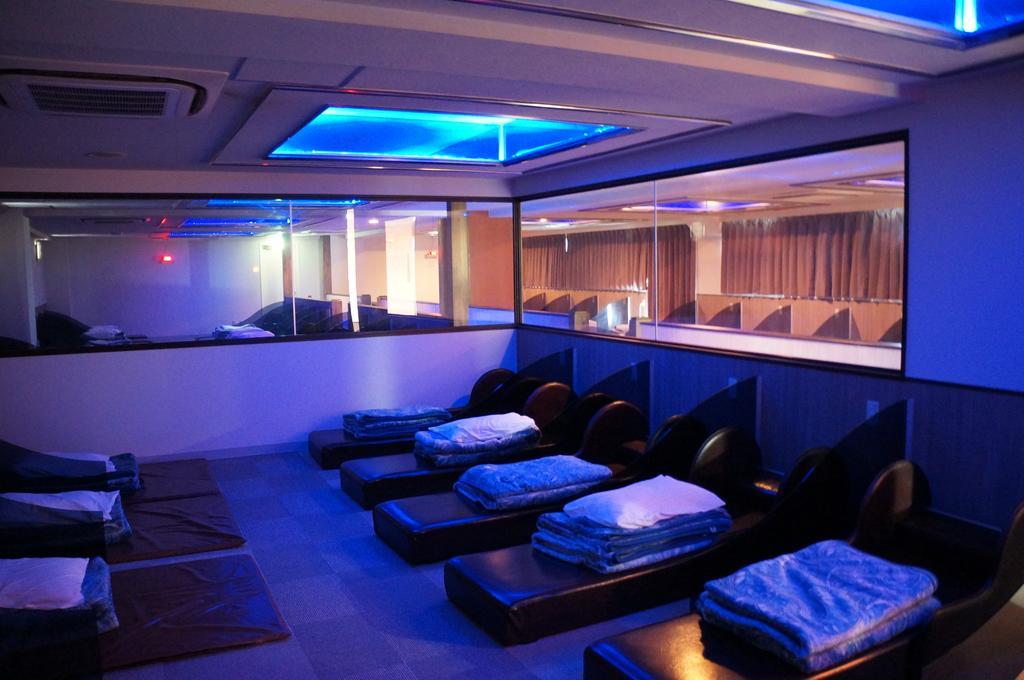 Capsule Hotel 310 Präfektur Tokio Exterior foto